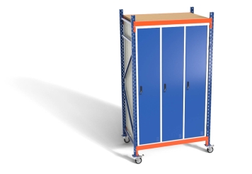 Locker with 3 doors is installed in the MFR1000 storage rack with swivel castors in the perspective view from the left
