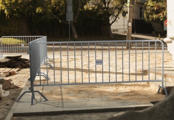 Crowd control barrier, set of 4, 2.500 mm x 600 mm x 1.100 mm, TOPREGAL 