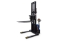 HE-S12 electric forklift truck from the front with half-height forks